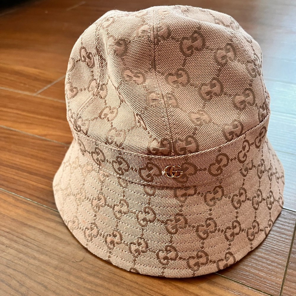 Gucci GG Canvas Bucket Hat - Picture 5 of 6